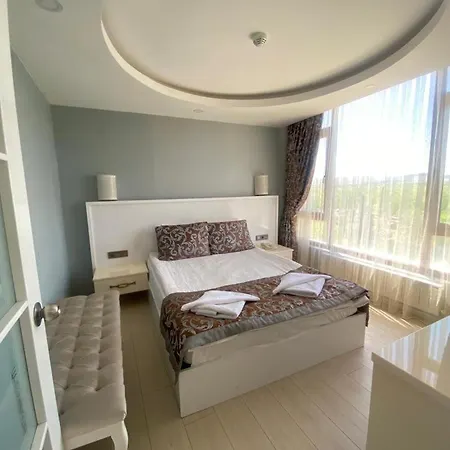 Hotel Beyaz Saray *