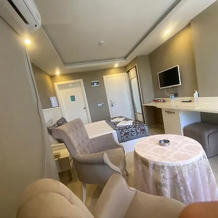 Hotel Beyaz Saray *